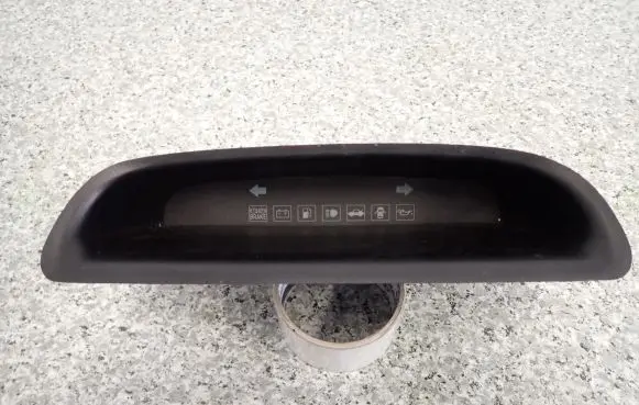 Speedometer (instrument cluster)