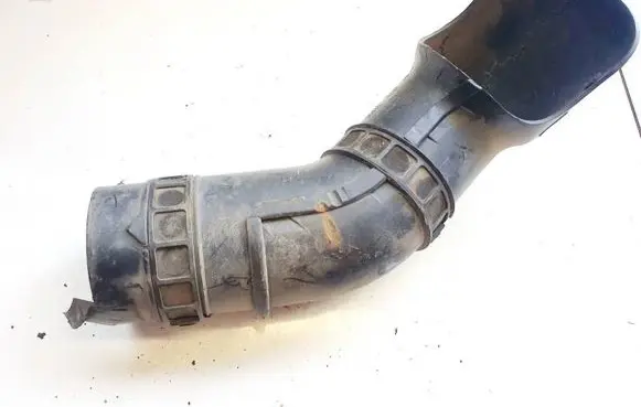 Jeep Grand Cherokee (WK) Air intake hose/pipe 53013794a 4010585a