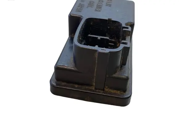 Mazda RX8 Window wiper relay 3300061016