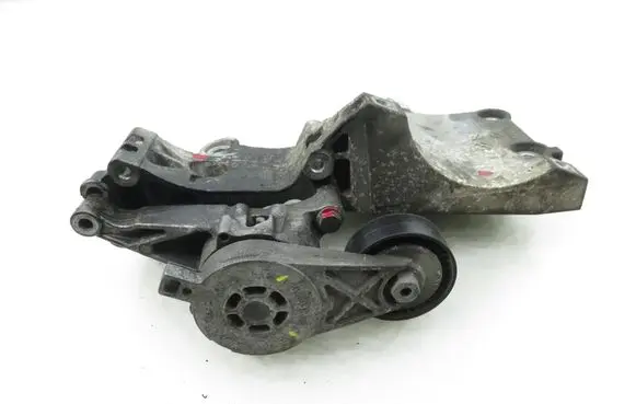 Volkswagen PASSAT B6 Generator/alternator bracket 03G903315C 038903143AF