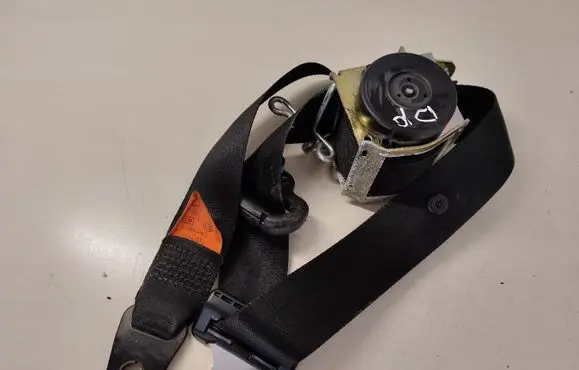 Ford Focus C-MAX Front seatbelt 3M51R61294AC 601597400