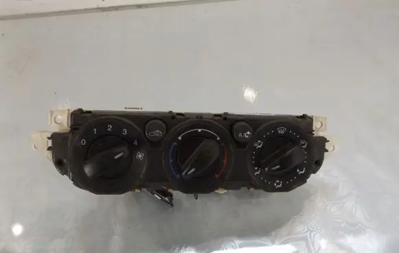 Ford Focus C-MAX Climate control unit