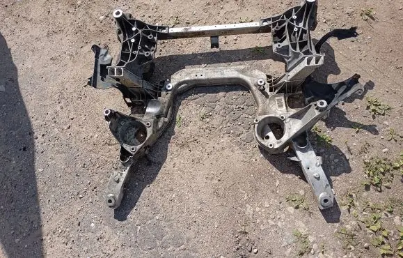 BMW 7 F01 F02 F03 F04 Front subframe 6799321 001827016 ZL94649