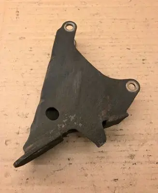 Volkswagen Golf II Engine mounting bracket