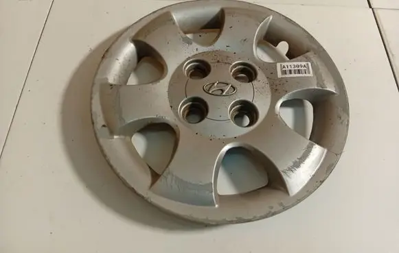 Hyundai Getz R14 wheel hub/cap/trim