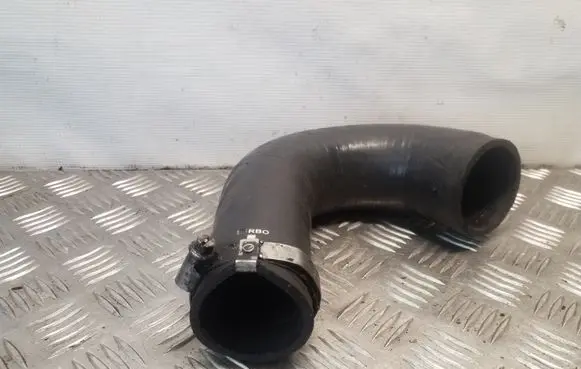 Dodge Nitro Intercooler hose/pipe