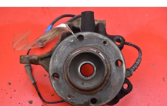 Citroen C3 Front wheel hub spindle knuckle 
