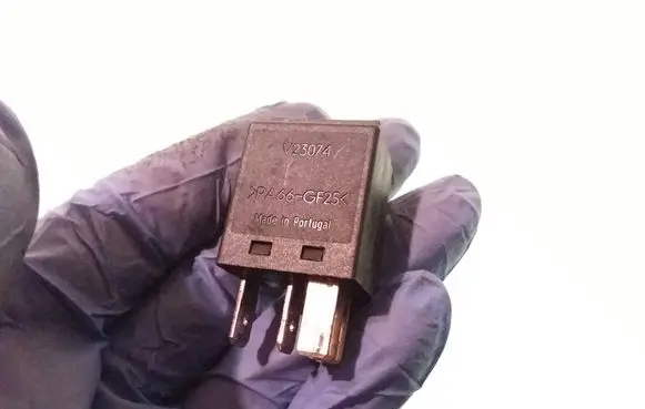 Volkswagen Sharan Other relay 7M0951253C
