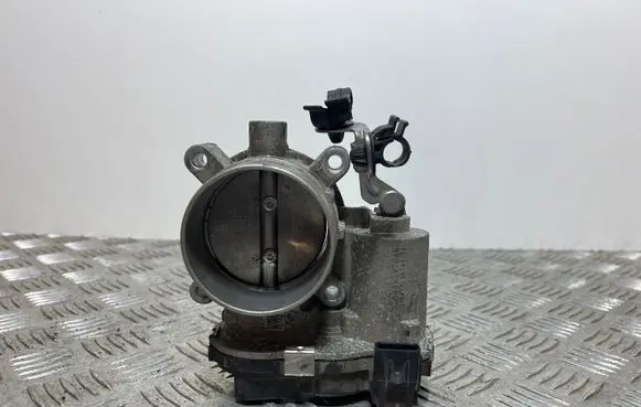 Fiat 500X Throttle valve 04891970AB