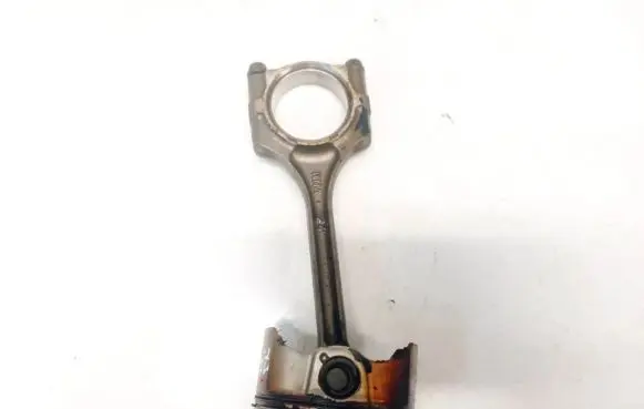 Honda Civic Piston with connecting rod