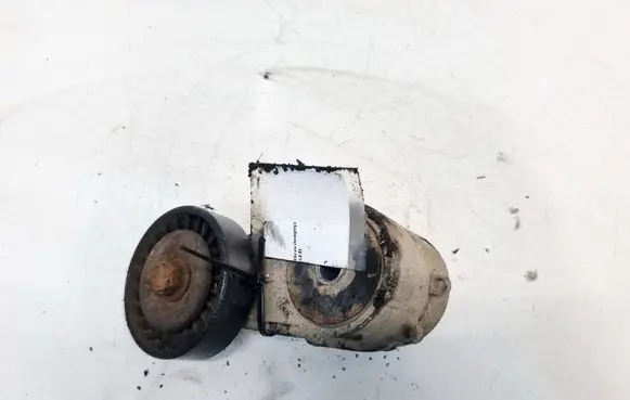 Opel Meriva A Generator/alternator belt tensioner 90571758