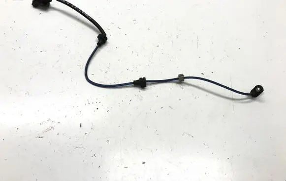 Honda HR-V ABS brake wheel speed sensor 574553M01743B