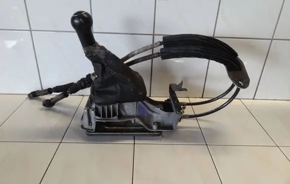 Ford Galaxy Gear selector 7M3711874E