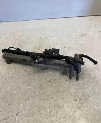 Volkswagen Golf IV Fuel main line pipe 036133319