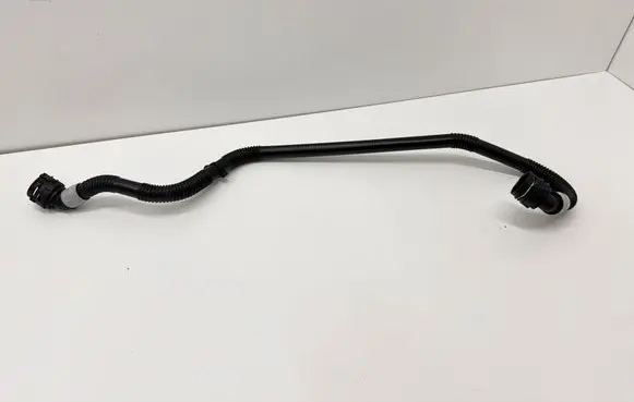 Tesla Model Y Electric car engine cooling hoses/pipes 
