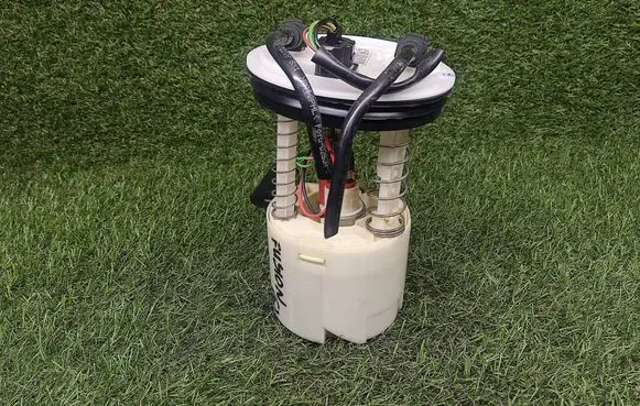 Ford Fusion In-tank fuel pump 2S619H307CD 1006A P1252485