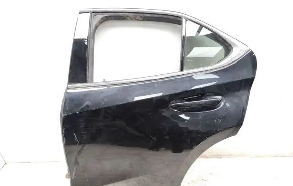 Lexus UX Rear door