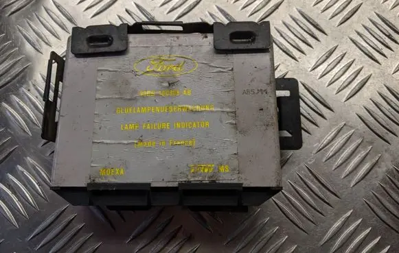 Ford Mondeo MK I Comfort/convenience module 93BG10C909AB