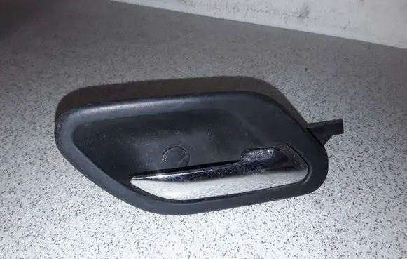 BMW 5 E39 Rear door interior handle 8226050