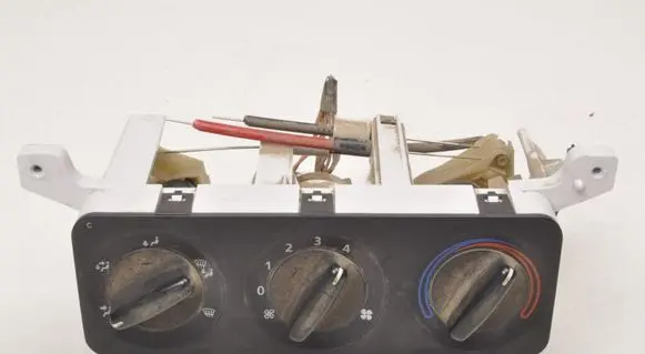 Land Rover Freelander Climate control/heater control trim 