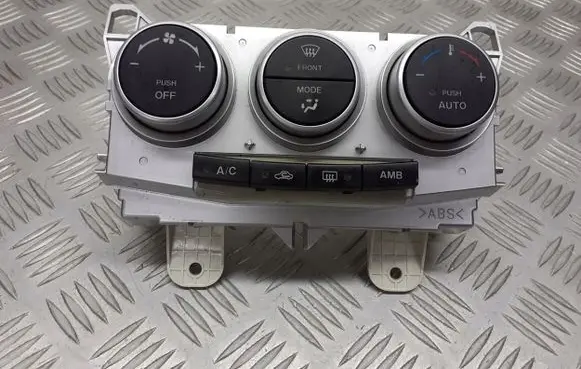 Mazda 5 Interior fan control switch K1900CC30