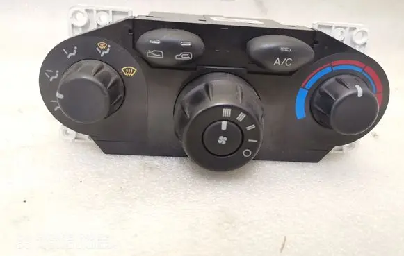 Hyundai Santa Fe Climate control unit 9725026XXX 9725026