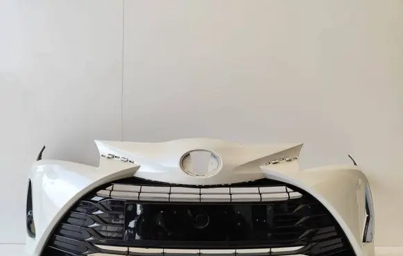 Toyota Yaris Front bumper 531020D130