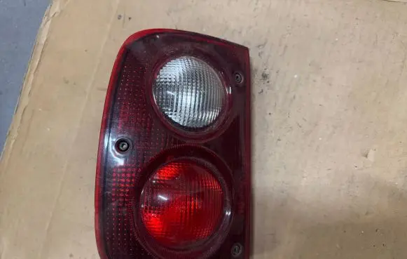 Land Rover Freelander Rear/tail lights 22960522 06102010