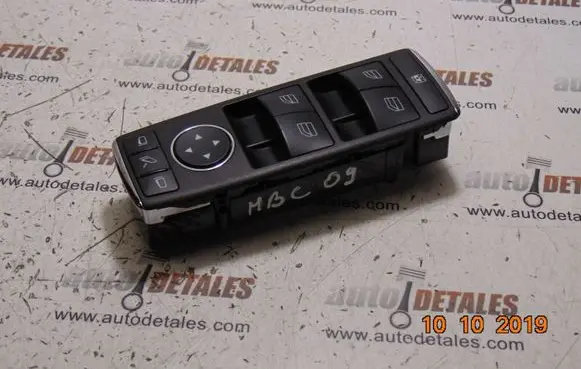 Mercedes-Benz C W204 Electric window control switch A2048703558