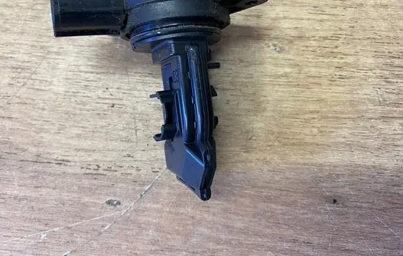 Volvo S90, V90 Mass air flow meter 31430000