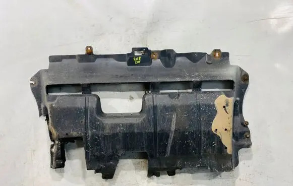 Peugeot 208 Engine splash shield/under tray