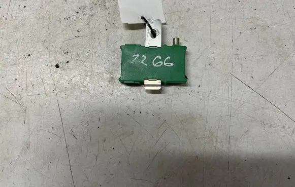 KIA Magentis Aerial antenna amplifier 962702G000 13703800