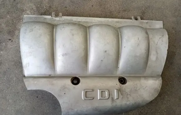 Mercedes-Benz E W210 Engine cover (trim) A6110100467
