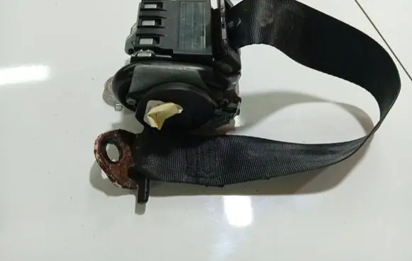 Renault Laguna III Rear seatbelt
