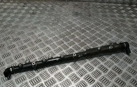 BMW 5 E60 E61 Fuel main line pipe 7788679