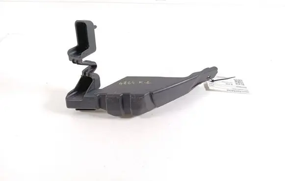 Jaguar I-Pace Rear bumper mounting bracket J9D317B933A