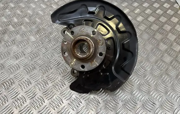 Audi A3 S3 8V Front wheel hub 6Q0255R