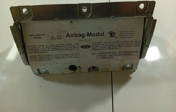 Passenger airbag