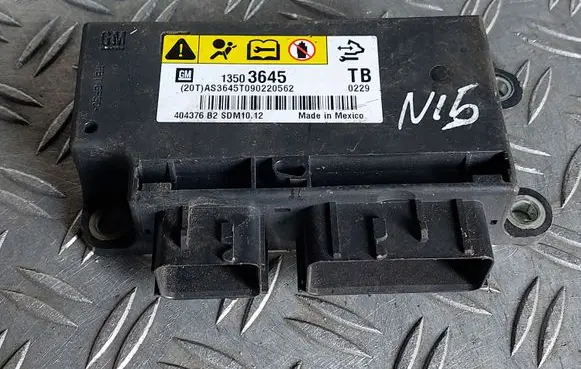 Opel Insignia A Airbag control unit/module 13503645 AS3645T090220562