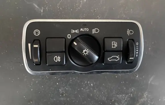 Volvo V60 Light switch 30739456 10096705