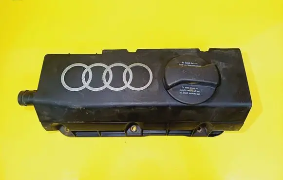 Audi 100 S4 C4 Rocker cam cover 
