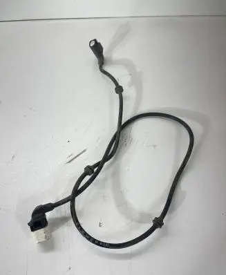 Mercedes-Benz C W205 Brake pads wear sensor a2055404106