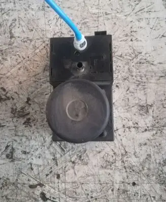 Ford Focus Central locking vacuum pump 