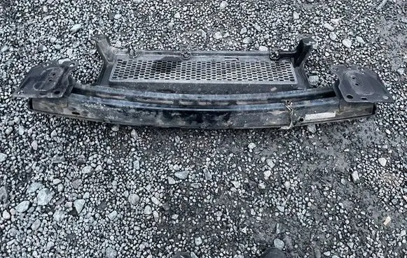 Chrysler Grand Voyager V Front bumper cross member