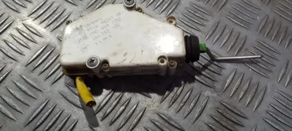 Volkswagen Sharan Central locking motor 95VW9B241AB 7M0959775C