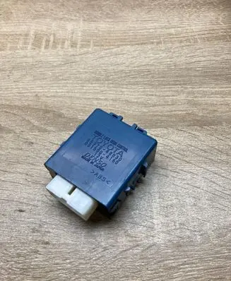 Lexus RX III Alarm control unit/module 8597048030 0515004160