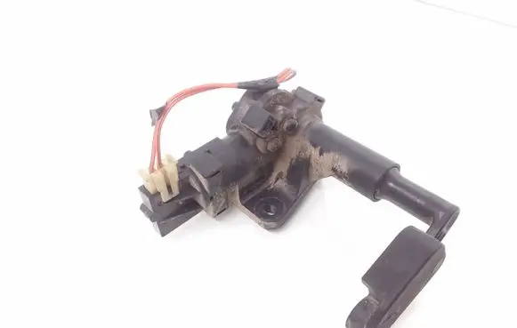 Chrysler Voyager Vent window/glass motor 04717606AB