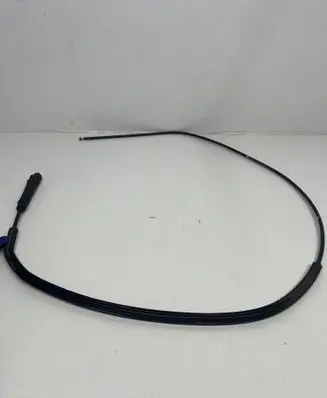 Volkswagen Touran I Engine bonnet/hood lock release cable 1T0823535D