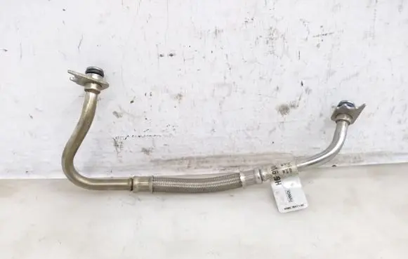 Ford Focus Turbo turbocharger oiling pipe/hose H6BG9V471AC