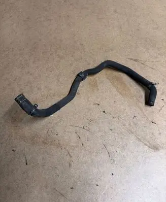 Opel Meriva B Engine coolant pipe/hose 13265615